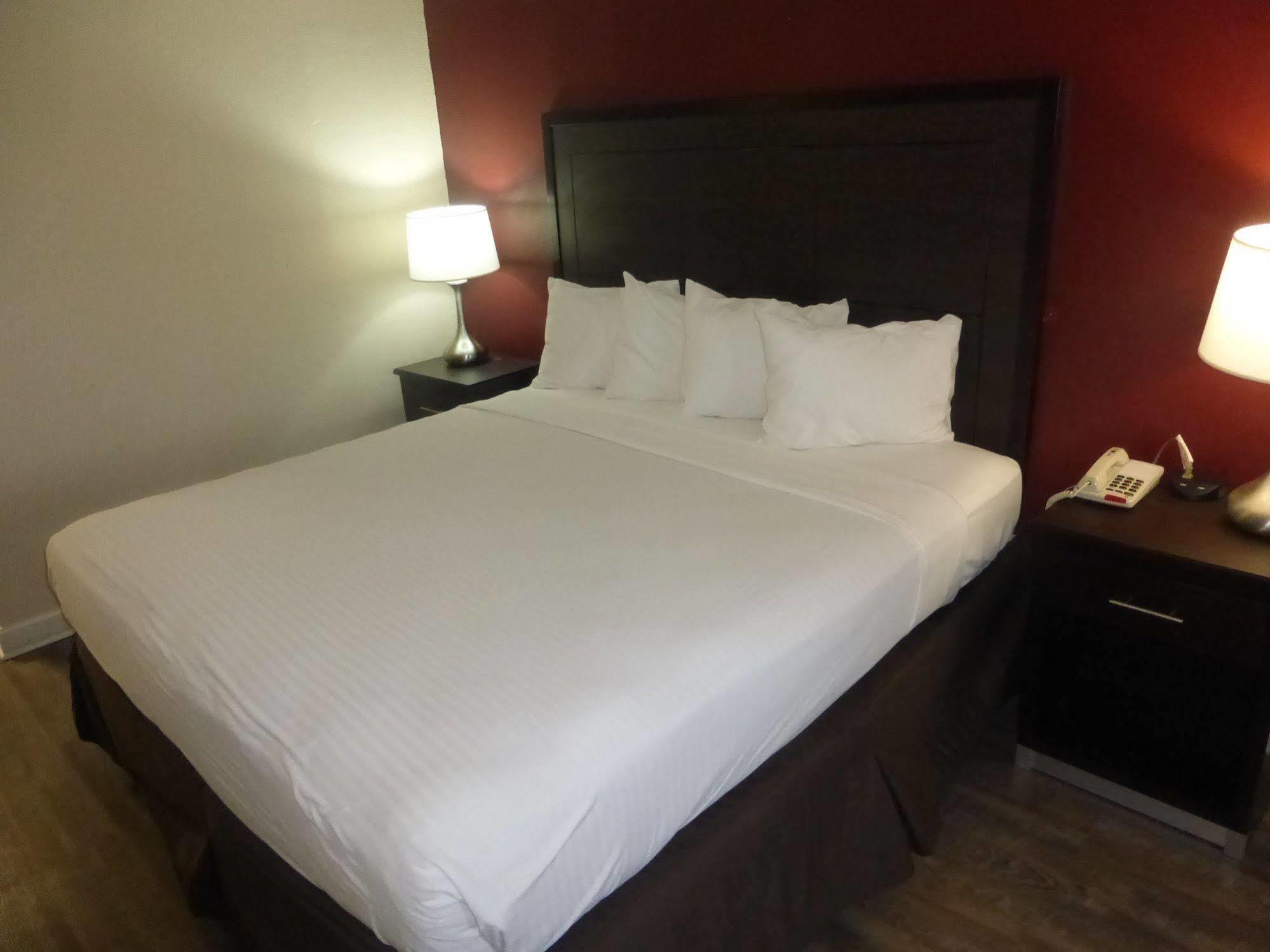 Red Roof Inn Forrest City Extérieur photo